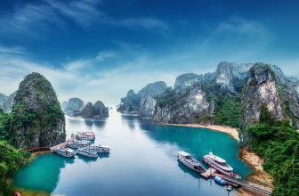 River cruising on Halong Bay