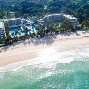 Le Meridien Phuket Beach Resort